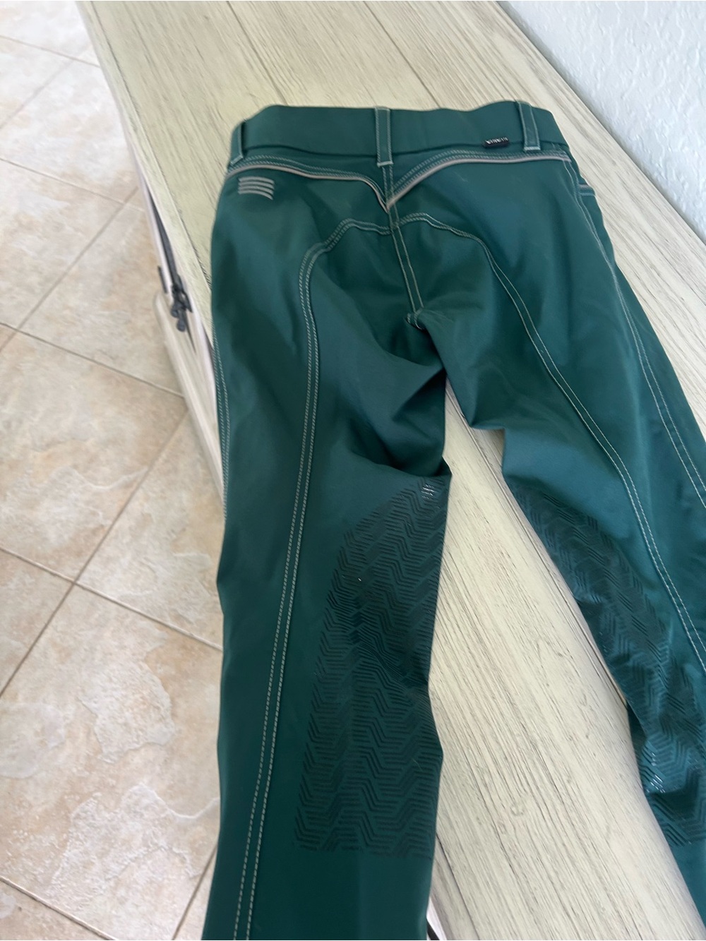 GhoDho "Elara" knee patch breech. Size 26. NEVER worn. Paid 225$ sell 99$. - Picture 5 of 5